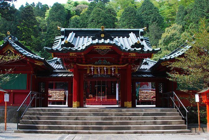 Custom Private Tour in Hakone with a Certified Local Guide - Price and logistics: what’s included, what you still budget for