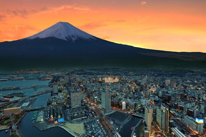 Full Day Private Tour in Mt. Fuji and Hakone - Kitaguchi Hongu Fuji Sengen Jinja: shrine context that makes the views feel deeper