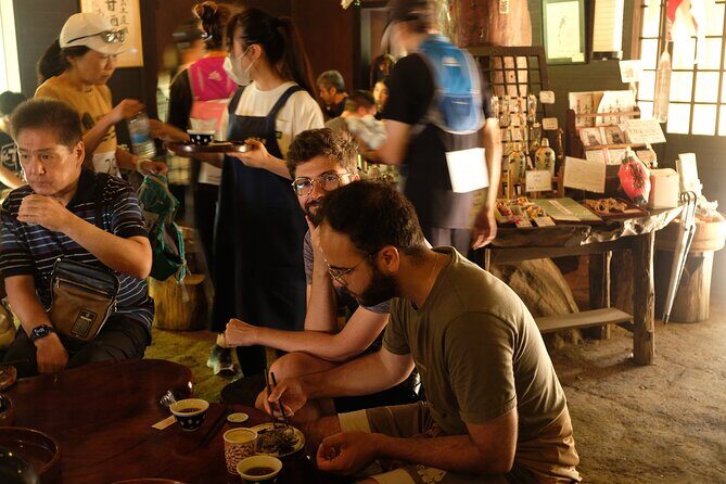 Hike Japan Heritage Hakone Hachiri with certified mountain guide - Hakone Yumoto start and the Amazake Tea House trailhead