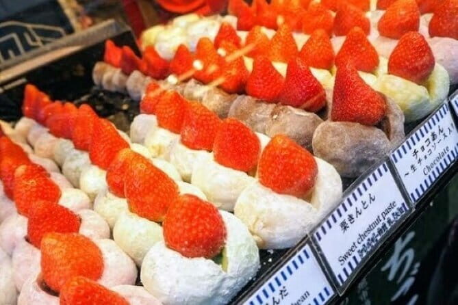 Mount Fuji and Hakone Private Day Trip by Car/Van - in English - Owakudani Valley: volcanic scenery and sulfurous energy