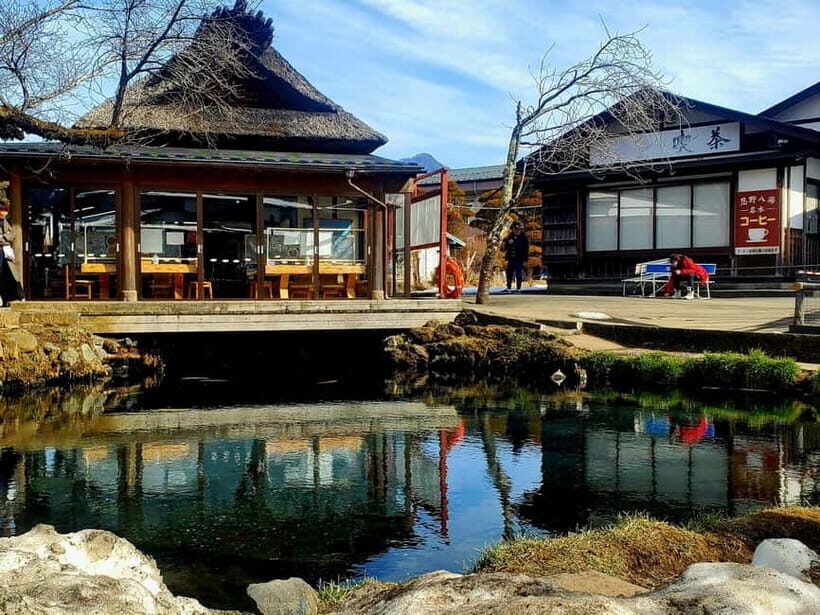 Mount Fuji & Hakone Full-Day Private Tour (Customizable) - Oshino Hakkai: Eight Koi Ponds, Clear Water, and Street-Food Breaks