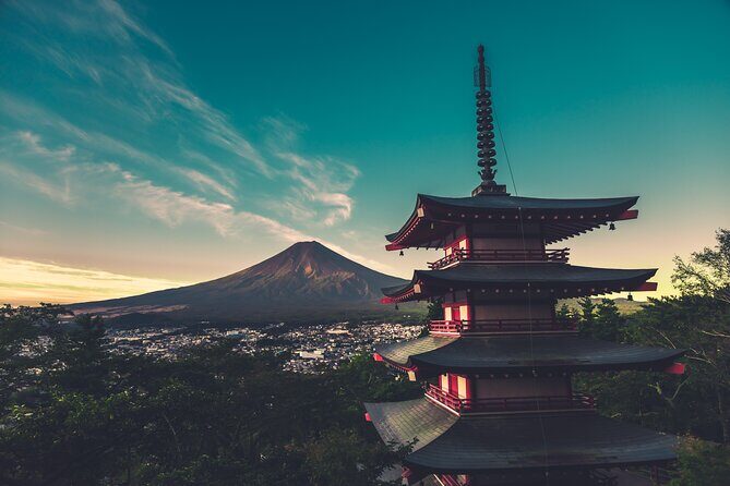 Mount Fuji, Hakone & Lakekawaguchiko Private Group Tour by Car. - Lake Kawaguchiko: boats, lunch options, and the Fuji-lake mood