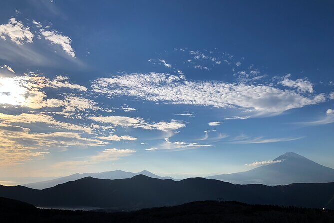 Mt. Fuji & Hakone Bus Tour Bullet Train Return & 28-Hotel Pick-up - Lake Ashinoko cruise: the pirate ship moment (and how to manage expectations)