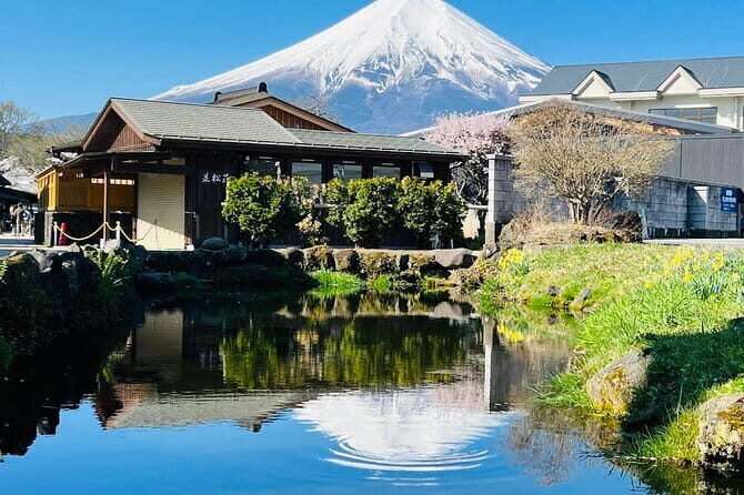 Private Sightseeing to Mt Fuji and Hakone with English Driver - Oshino Hakkai Springs: Clear Water and the Diamond Fuji Idea