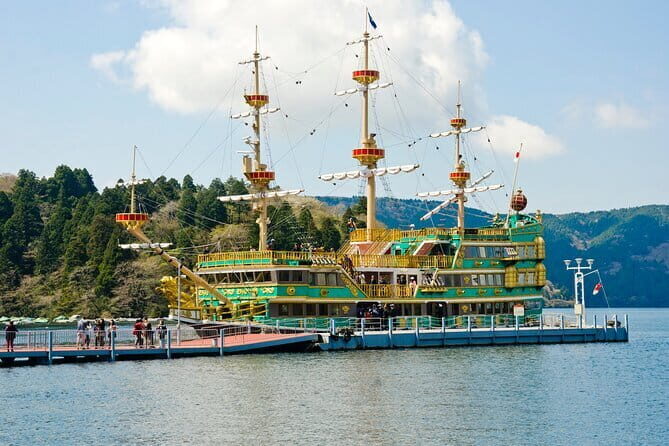 Private Tour - Hakone Day Trip! A Tour to Explore All Must-Sees! - Lake Ashi Cruise from Motohakone-ko: The Best Midday Reset