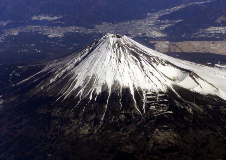 Sightseeing Day Trip to Mount Fuji and Hakone Green Number - Mt. Fuji 5th Station: your main photo stop, with one big caveat