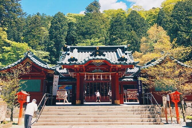 Tokyo Day Tour in Mt. Fuji, Lake Ashi Cruise and Owakudani Cable - Hakone Ropeway Over Owakudani: Included Tickets and Big Views