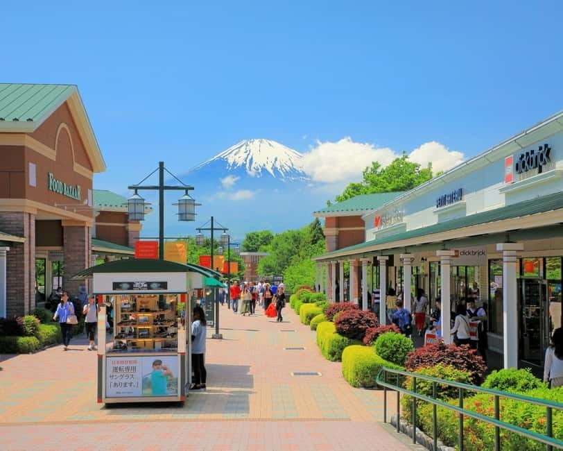 tokyo:Hakone Owakudani & Gotemba Premium Outlet 1d Tour - Peace Torii and Lake Ashi: two quick stops that still matter
