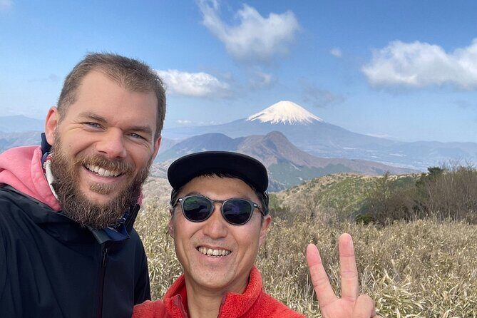Traverse Outer Rim of Hakone Caldera and Enjoy Onsen Hiking Tour - The climb and Mt. Marudake ridge: where the views do the talking